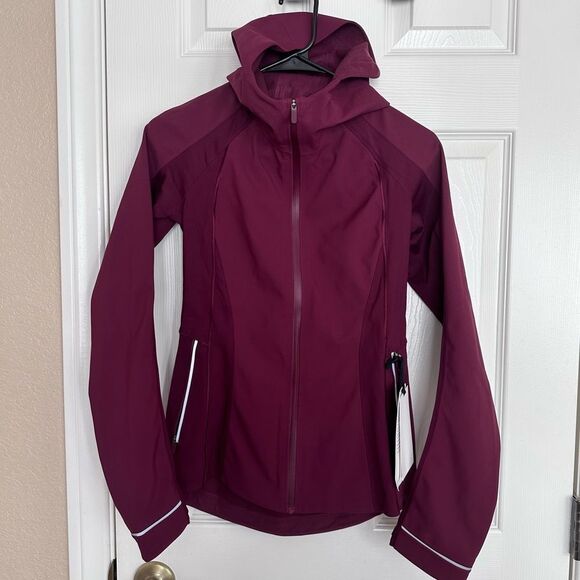 Lululemon Cross Chill Hooded Red Zip Up Waterproof Jacket - Picture 5 of 10